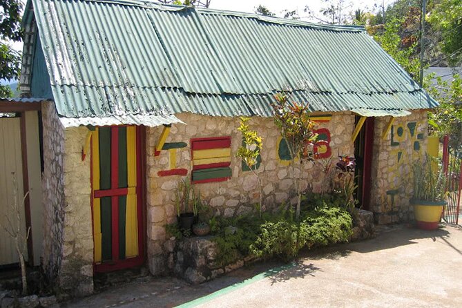 Nine Miles Bob Marleys Birthplace and River Tubing from Montego Bay - Exploring the Journey: A Deep Dive into the Tour Itself
