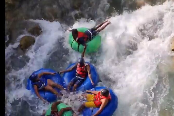 Private Tubing Or Kayaking River Tour in Jamaica - A Thrilling Day of Tubing or Kayaking on Jamaica’s Rivers