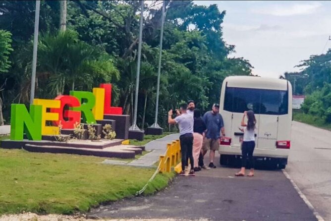 Private Airport Transfer to Hotels and Airbnb in Negril - A Detailed Look at the Transfer Experience