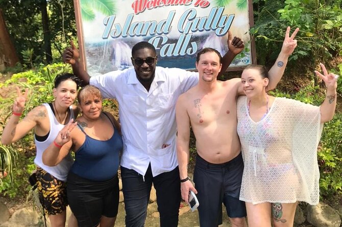 Private Horseback Riding, Swimming and Blue Hole Falls Tour - FAQs