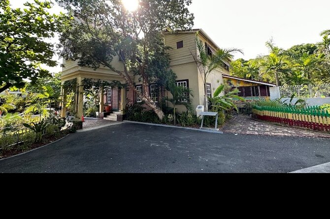 Bob Marley Studios The Making of Music/Kingston JA. Fr MontegoBay - Analyzing the Value