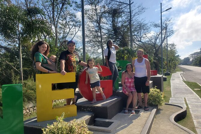 Private Excursion to Rick's Cafe Negril's Majestic 7 Mile Beach - Key Points