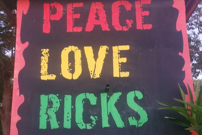 Private Excursion to Rick's Cafe Negril's Majestic 7 Mile Beach - Who Would Enjoy This Tour?