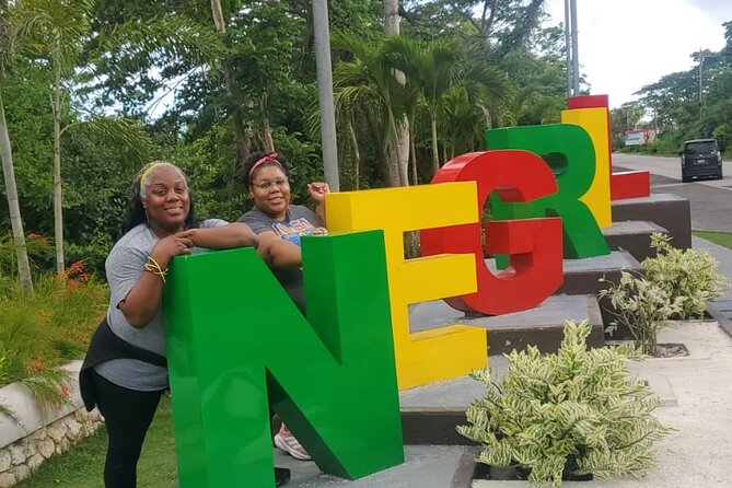 Private Excursion to Rick's Cafe Negril's Majestic 7 Mile Beach - FAQs