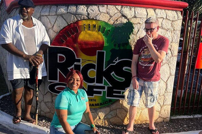 Private Excursion to Rick's Cafe Negril's Majestic 7 Mile Beach - Exploring Jamaica’s Natural Beauty and Vibrant Culture: A Detailed Look at Ricks Cafe Negrils Majestic 7 Mile Beach Tour
