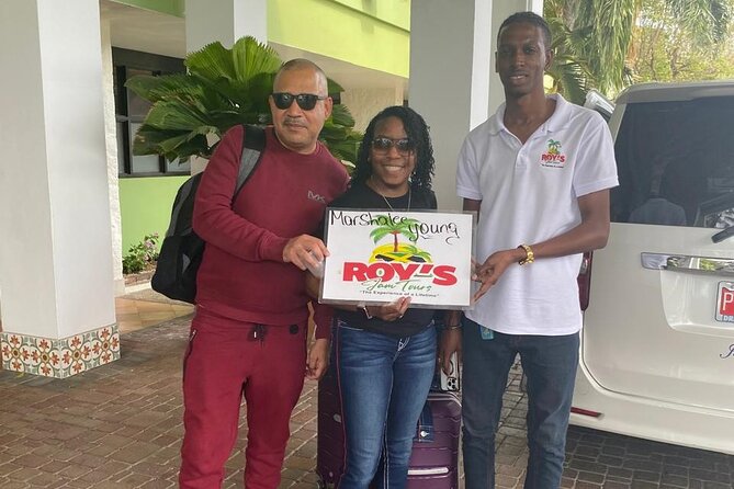 MBJ Airport to Ocean Coral Springs and Riu palace Aquarelle - Authentic Experience and Value