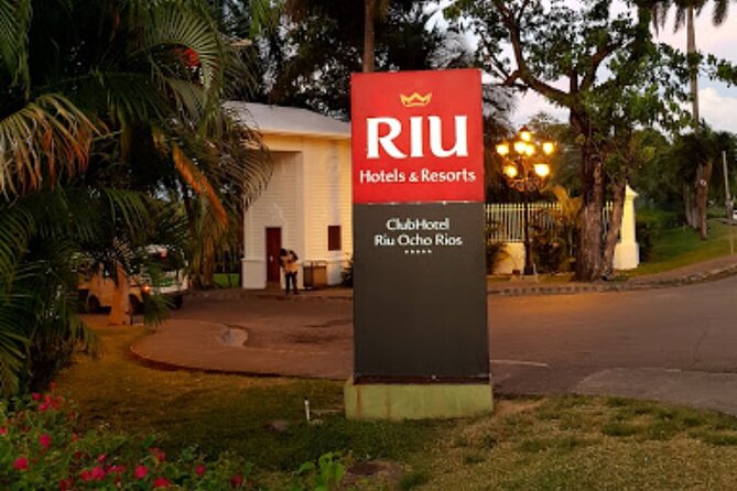 Private Transfer From or To Airport to Rui Ochi Rios - Introduction