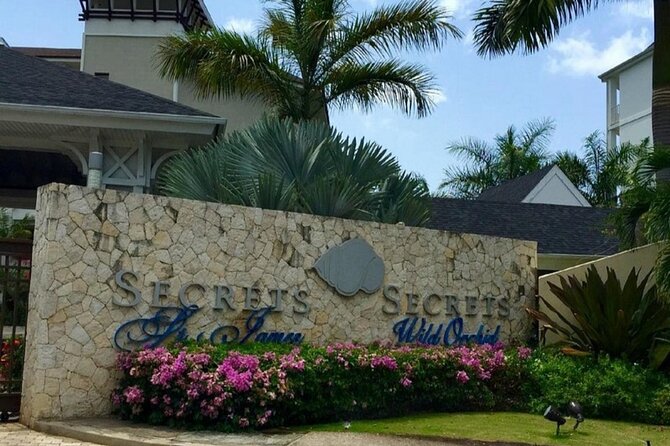 Airport transportation to and from secrets - Practical Tips for Your Transfer