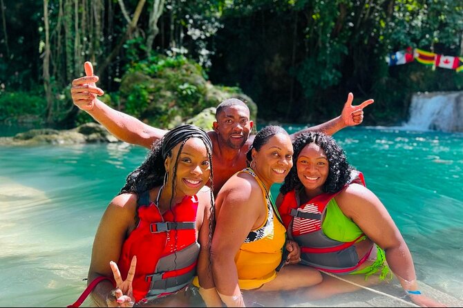Private fun fill tour from Montego Bay to dunns river & blue hole - Key Points