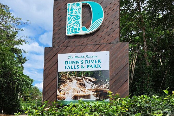 Private Daytrip to Dunn's River Falls, Secret Falls & Blue Hole - Key Points