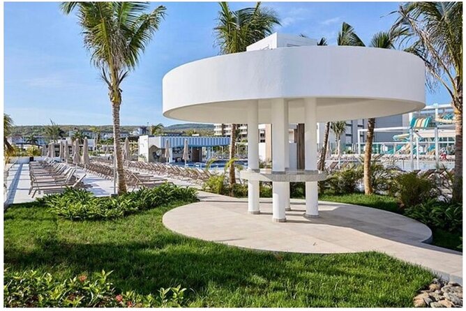 Montego Bay Airport Transfer to Riu Palace Aquarelle Hotel - Who Will Love This Service?