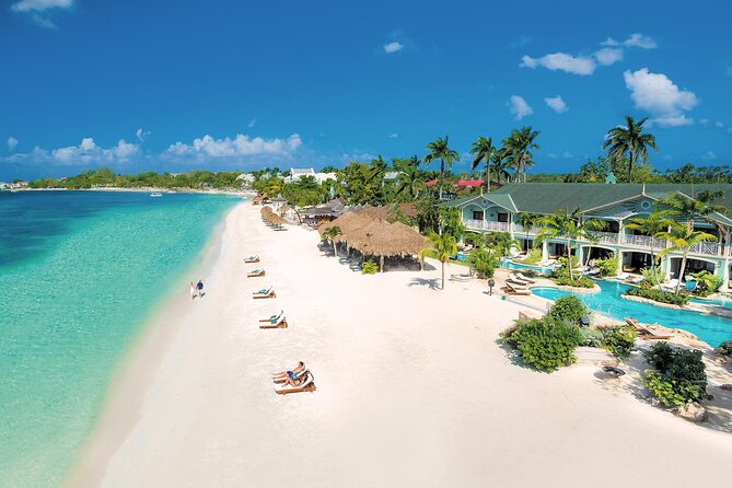 Negril Beach Experience and Rick's Café Combo Tour Negril - Who Should Consider This Tour?