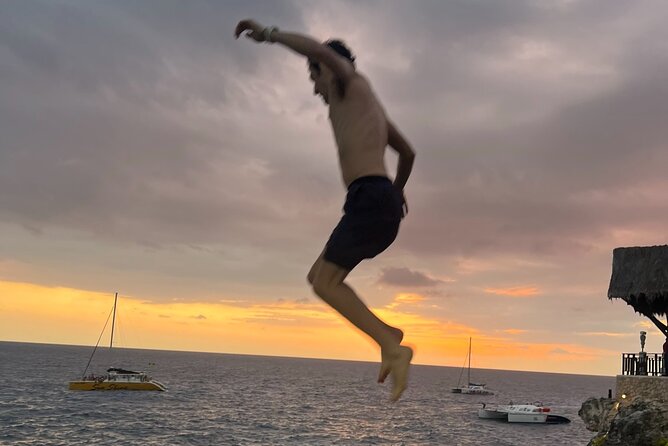 Negril 7 Mile Beach with Clear kayak Photo Shoot & Ricks Cafe - The Itinerary in Detail