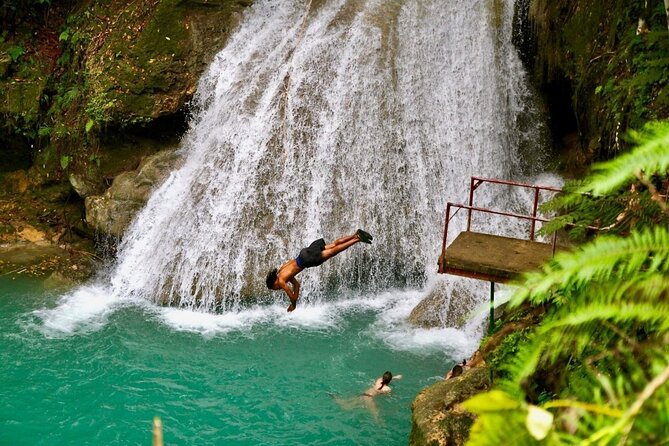 Blue Hole and Dunn's River Falls Tour from Montego Bay Jamaica - Discover Jamaica’s Natural Wonders: Blue Hole and Dunn’s River Falls Tour from Montego Bay