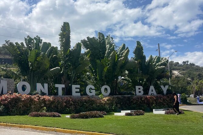 Montego Bay Hotels, Airbnb, and Airport Private Transfer - In-Depth Review of Montego Bay Private Transfer Service