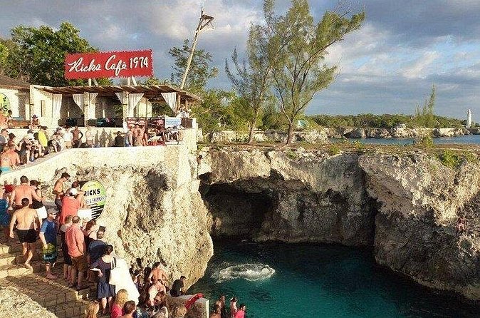 Negril 7 Mile Beach & Ricks Cafe Private Tour from Montego Bay - FAQ
