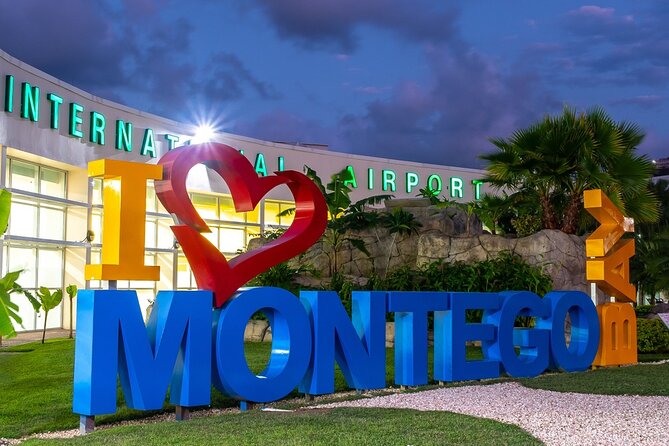 Montego Bay Airport private Taxi to Royalton Negril - Who Is This Transfer Best For?