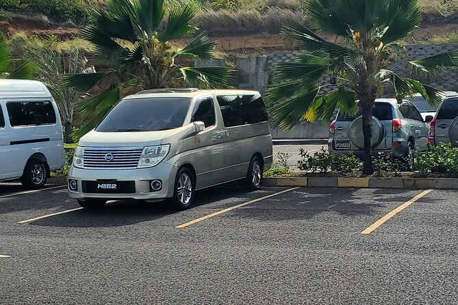 Airport TransferArgyle International to or from hotels villa area - The Sum Up