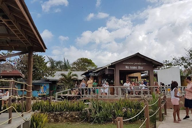 Negril One Love Bus Bar Crawl - Who Should Consider This Tour?