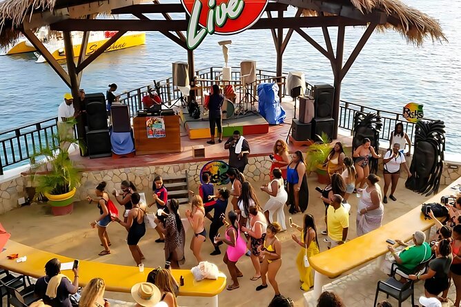 Negril Catamaran: Adults Sunset Party with Drinks & DJ - Key Points