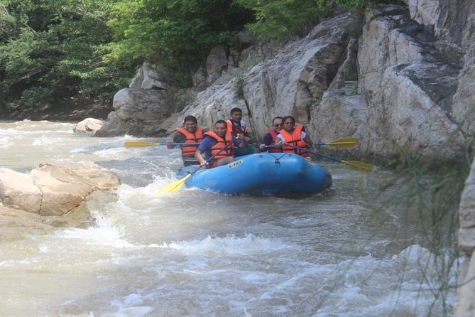 La Bocana Whitewater Rafting Experience: Low Difficulty - Key Points