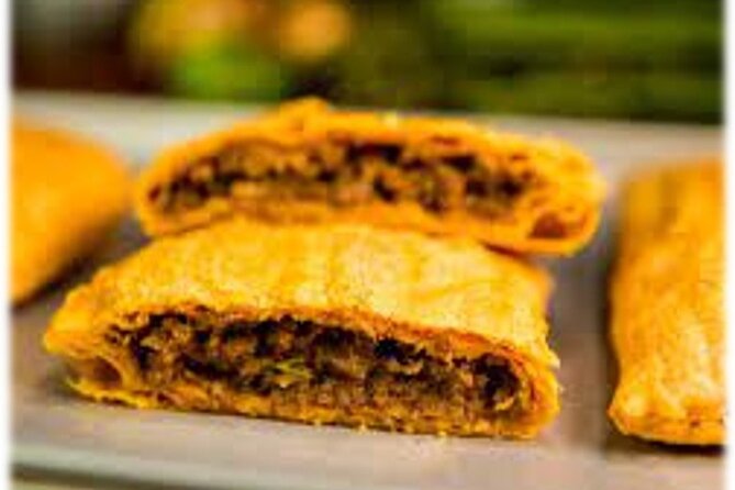 Ocho Rios Street Eats - Ocho Rios Street Eats: A Flavorful Dive into Jamaican Cuisine