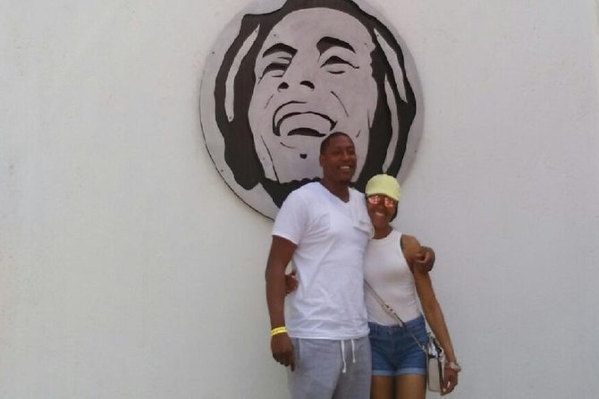 Private Nine Mile, Bob Marley Tour from Ocho Rios - A Detailed Look at the Nine Mile Bob Marley Tour