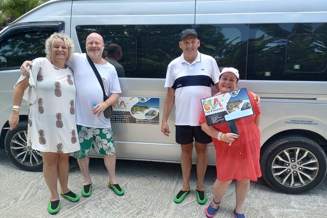 Horseback riding, Blue hole or Dunn's River Combo - FAQ