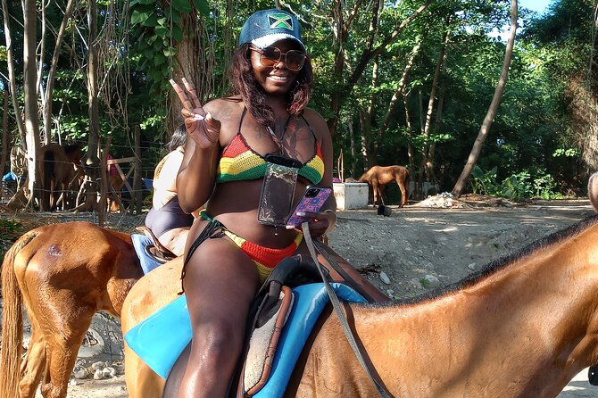 Horseback riding, Blue hole or Dunn's River Combo - Key Points