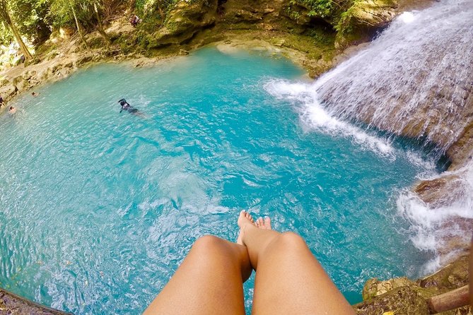 Blue Hole Private Tour from Ocho Rios with Pickup - Experience the Magic of the Blue Hole from Ocho Rios