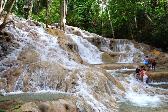 Montego Bay Airport Taxi To Hotels In Ocho Rios - FAQ