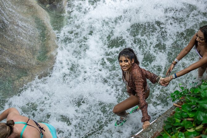 Catamaran Cruise with Snorkeling and Dunn's River Falls - Would We Recommend It?