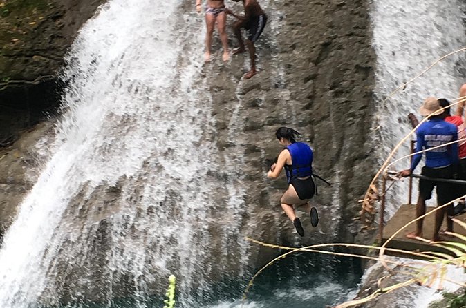 Private Blue Hole and river tubing combo - Key Points