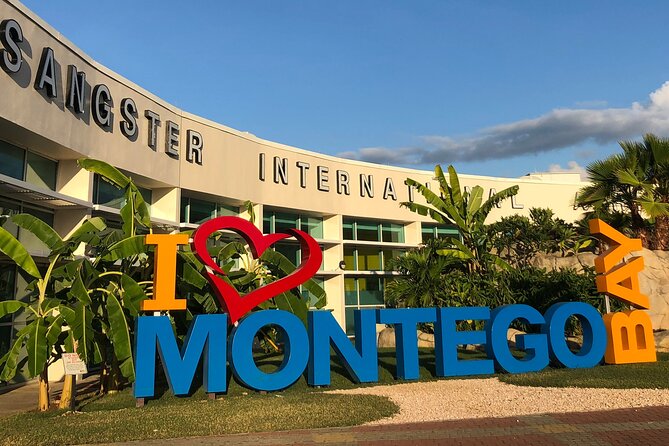 Private Montego Bay Airport/ Port Transfer To Hotels in Ocho Rios - Key Points