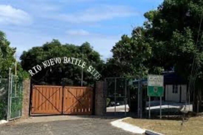 Panoramic Ocho Rios Heritage, Zipline and River Swim - An In-Depth Look at the Ocho Rios Heritage and Adventure Tour