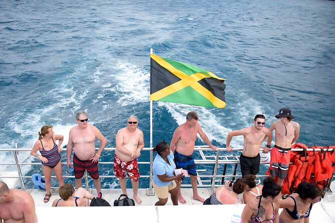 Ocho Rios Catamaran: Dunn's River Falls, Snorkeling & Open Bar - Key Points