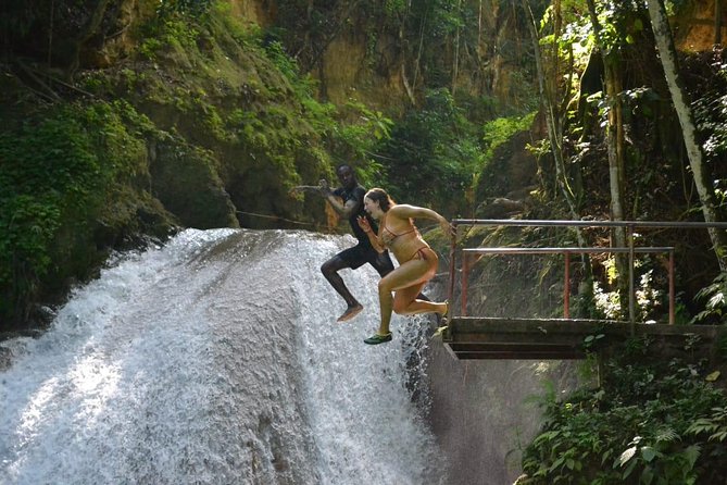 Private Tour From Ocho Rios To Blue Hole Secret Falls and Shopping - FAQ
