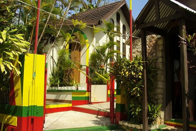 Bob Marley Birth Place and Resting Place 9 Miles Jamaica - A Deep Dive into the Bob Marley Birth and Resting Place Tour