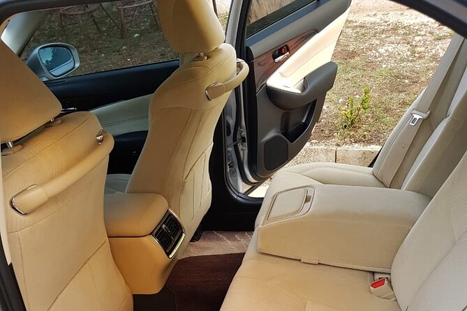 Kingston Airport Transfer to Ocho Rios - Key Points