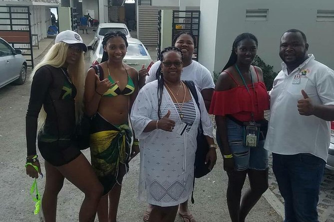 Airport Transfers To Royalton White Sands & Blue Waters Resort - FAQ