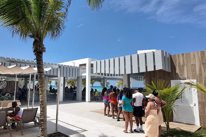 Montego Bay Airport to Riu Aquarelle Jamaica Private Transfers - The Value of the Service