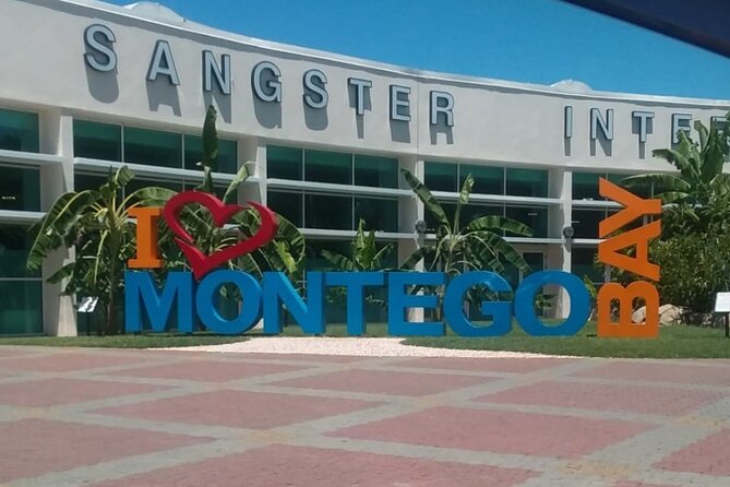 Private Airport Transfer To/From Hotels in Falmouth - Why This Transfer Stands Out