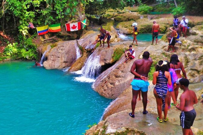 Blue Hole Secret Fall and Dunn's River Falls Combo Tour Ocho Rios - Who Will Love This Tour?