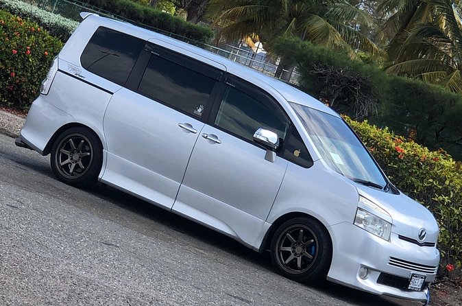 Transportation to Dunns River Falls - Meeting Points and Practical Details