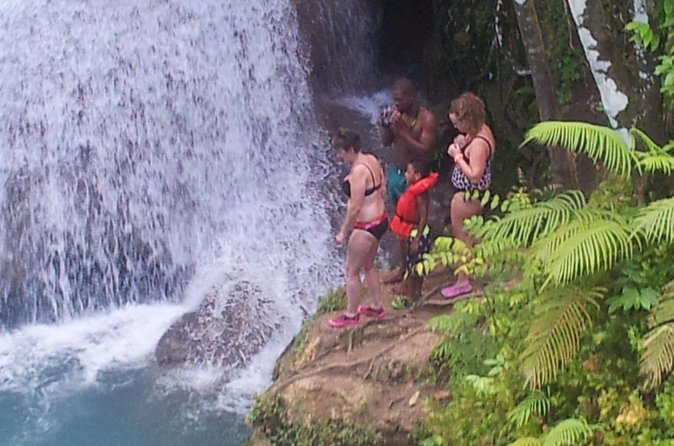 Blue Hole and Dunns River Falls from Falmouth - Authentic Local Flavors and Culture