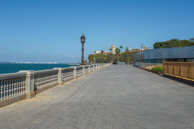 Santa Barbara Seaside Scavenger Sprint - Key Points