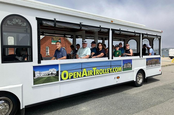Newport Open Air Trolley Tour (Ages 5+ only) - Starting Point and Practical Details