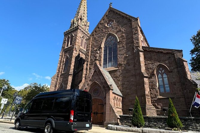 90 Minute Luxury Van Tour of Newport Mansions for Ages 5 Up - What to Expect and Why It Matters