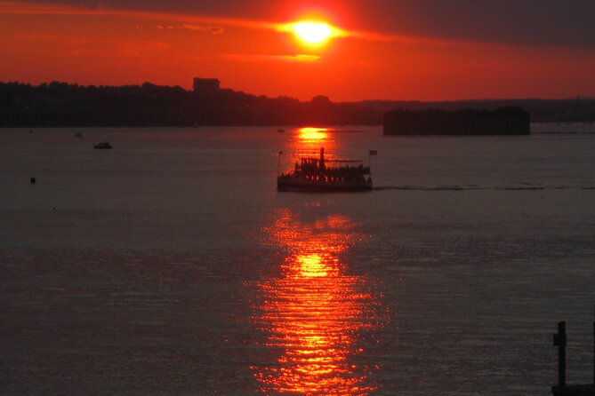Sunset Lighthouse Cruise Tour from Casco Bay - Good To Know