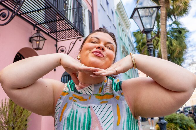 Colors of Charleston Walking Tour and Photoshoot Experience - The Sum Up